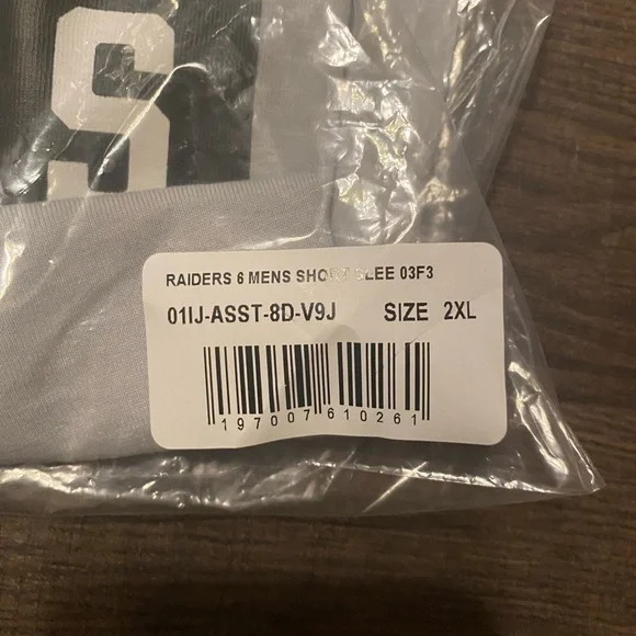 NEW - Las Vegas Raiders Fanatics Tee & Adjustable Hat Combo Pack - Gray/Black - Picture 4 of 5